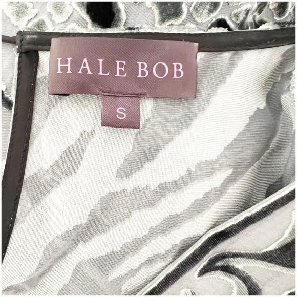 Hale Bob Burnout Velvet Tunic Dolman Sleeve Black Size Small V-Neck Animal Print - Picture 11 of 15